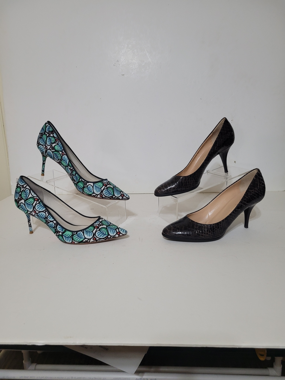 Giuseppe Zanotti Black Croc-Embossed Sophia Webster Teal Pointed-Toe Pumps Sz 40